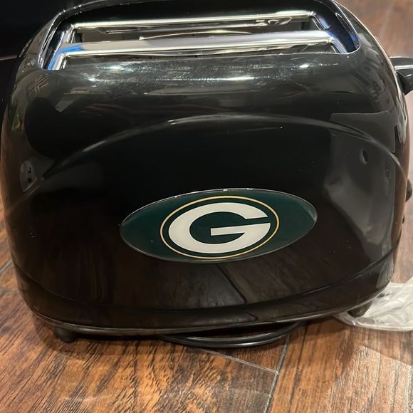 PANGEA Kitchen Pangea Brands Greenbay Packerspro Toast Elite Your Team Logo On Your Toast